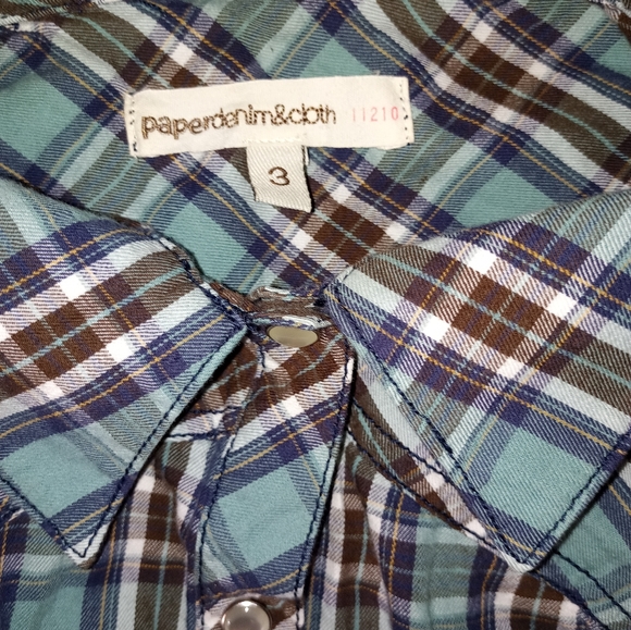 Plaid tank button down - Picture 2 of 4